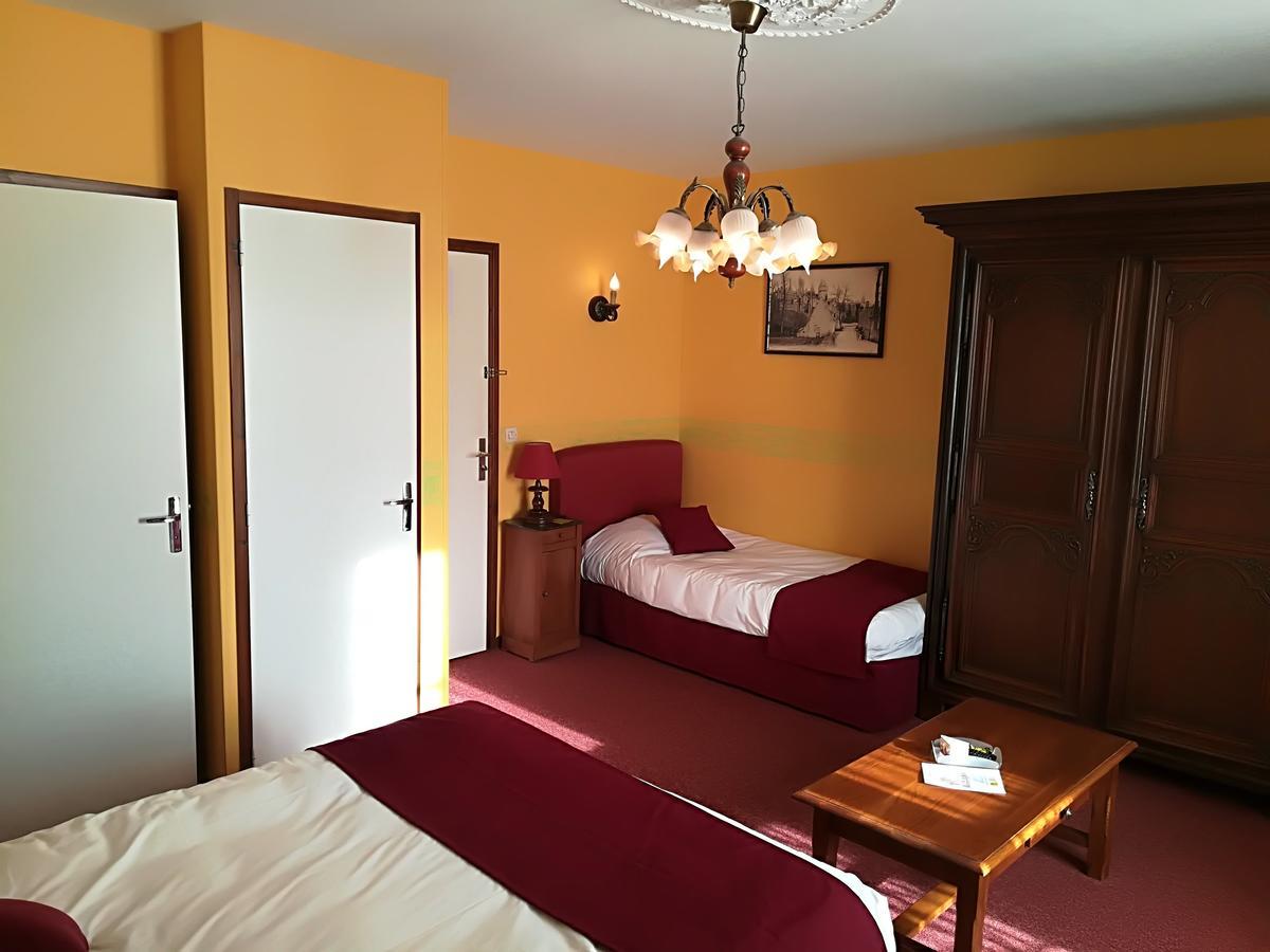 Hostellerie Saint Martin- Logis Hotel Et Restaurant Creully sur Seulles Kültér fotó