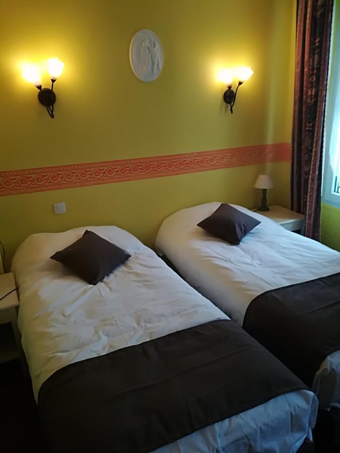 Hostellerie Saint Martin- Logis Hotel Et Restaurant Creully sur Seulles Kültér fotó