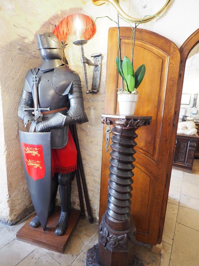 Hostellerie Saint Martin- Logis Hotel Et Restaurant Creully sur Seulles Kültér fotó